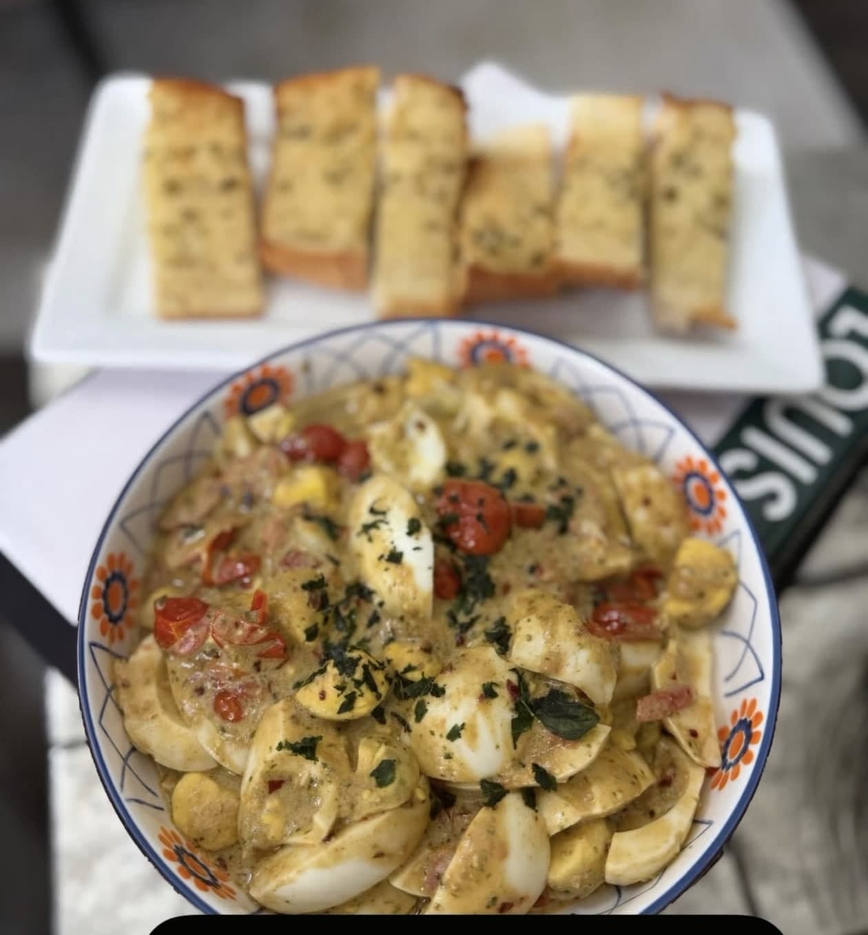 Garden pesto eggs